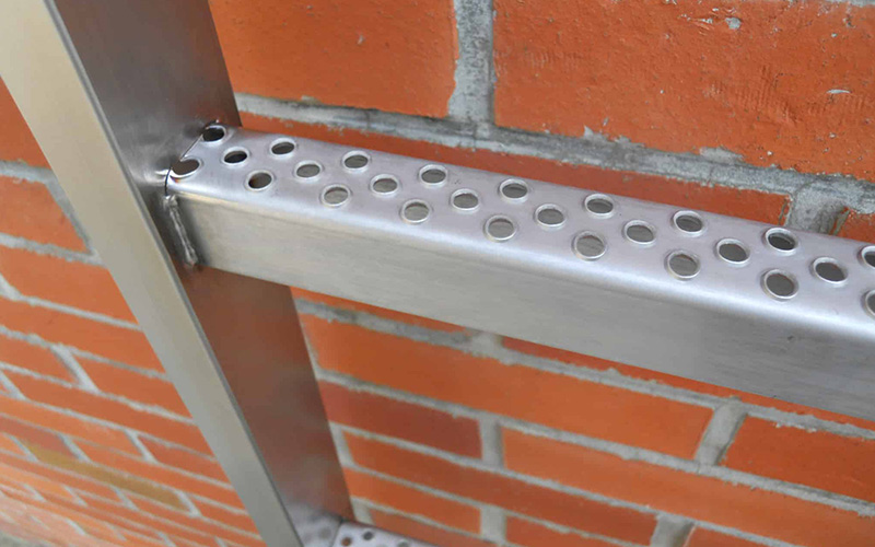 Comment choisir une échelle professionnelle ? - Batiweb