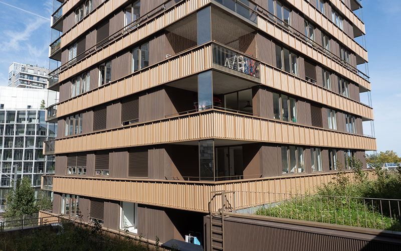 Joris Ide sublime l’Îlot 4B à Nantes avec sa solution de façade JI Sonora 25 - Batiweb
