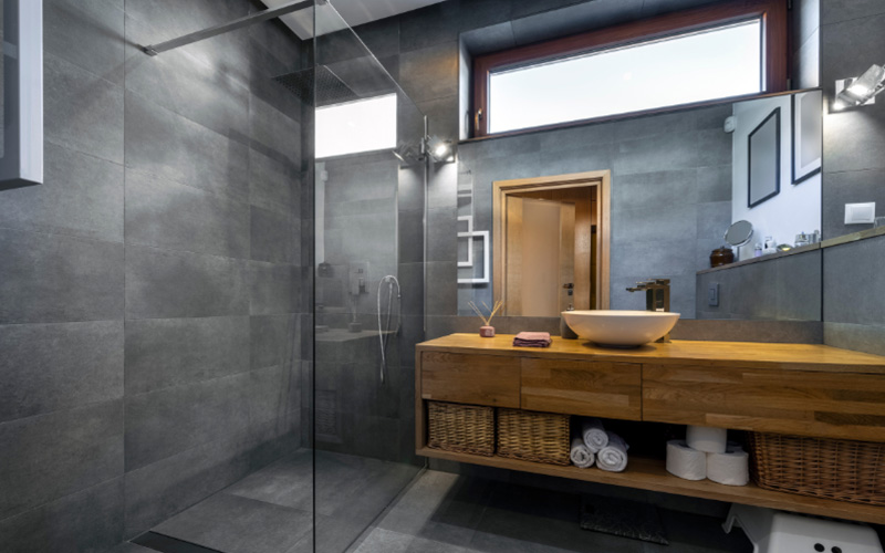 Salle de bains : L’étanchéité dans la douche à l’italienne - Batiweb