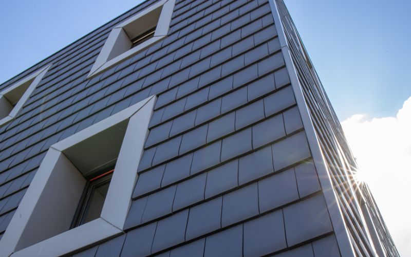 En façade, EDILIANS propose une couverture à 360° des besoins ! - Batiweb