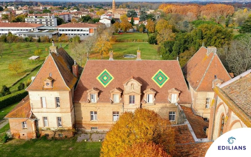 Tuiles plates EDILIANS : des tuiles de caractère, intemporelles et durables - Batiweb
