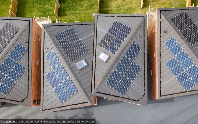 Le photovoltaïque s’installe sur les toitures VMZINC® ! - Batiweb