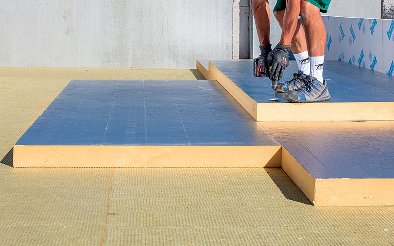 Photovoltaïque en toiture : Knauf teste ses isolants - Batiweb